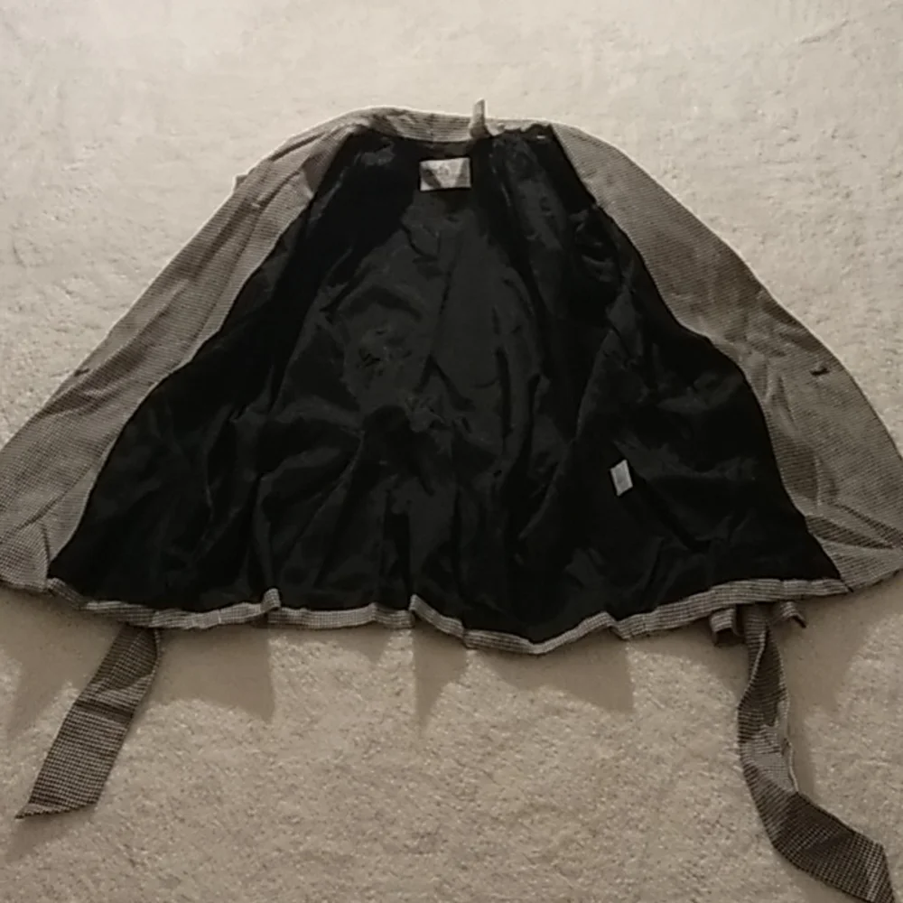 Moda Spiegel 2pc Houndstooth Suit NWOT